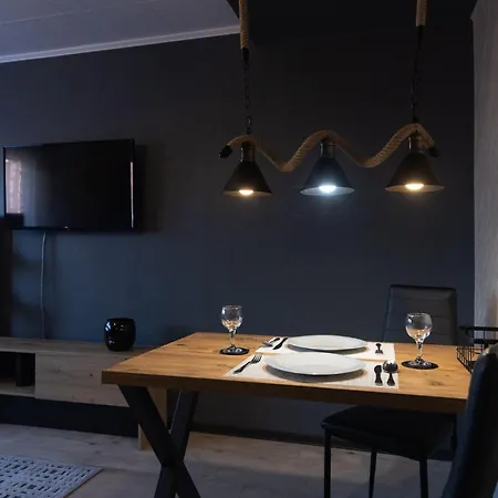 T - Polis Apartment *