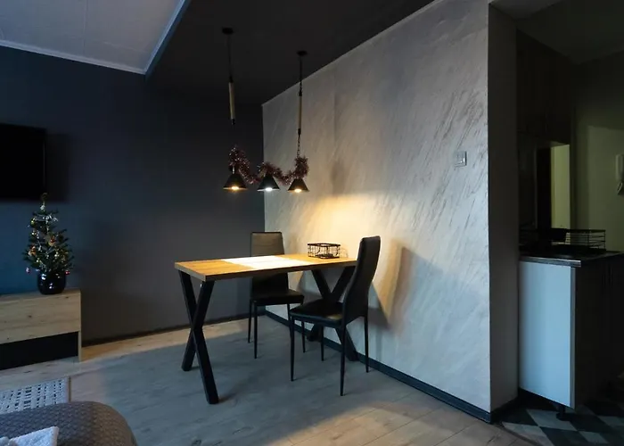 T - Polis Appartement